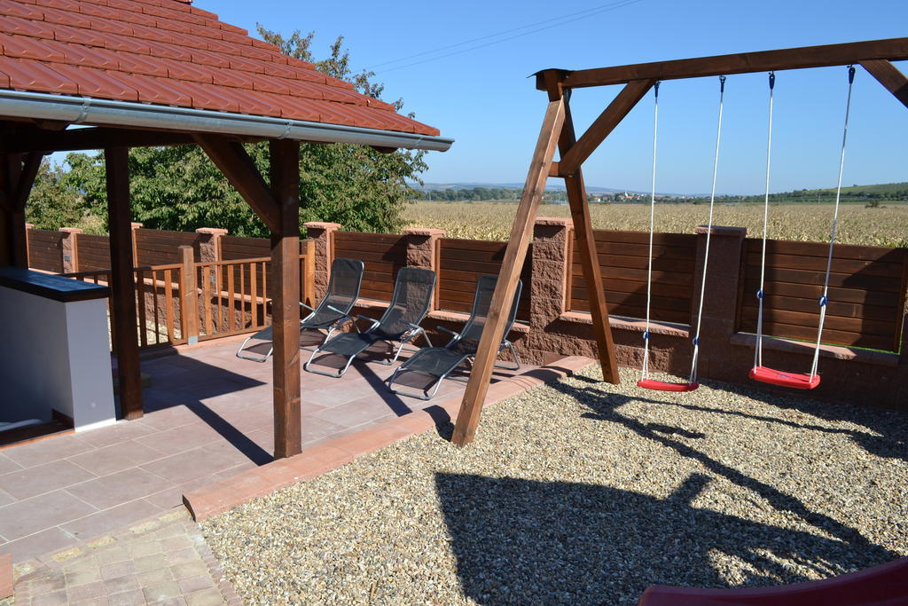 U Jeraba - Komplex A Horni Vestonice Extérieur photo